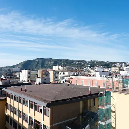 בית הארחה Bernini House 4*