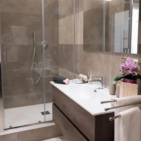 Bernini House 4* نابولي