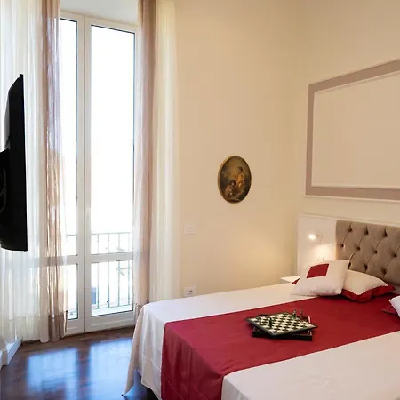 Bernini House 4* نابولي
