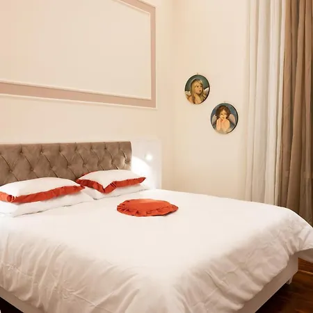 بيت ضيافة Bernini House نابولي